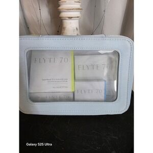 NIB Flyte.70 Items W/Makeup Bag 5 Item Final Act ColorBack LipLaquer‎ Cheek Lip